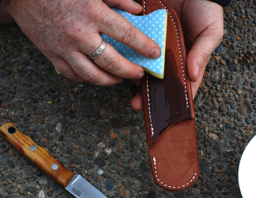 How To Make a Leather Knife Sheath at Home